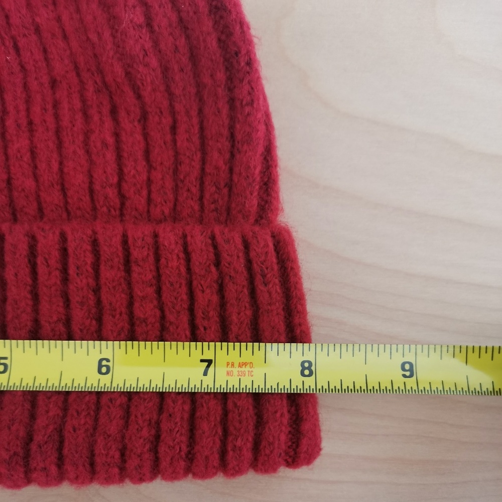 Abercrombie & Fitch - Cozy Pom Beanie - NWT - Picture 8 of 8